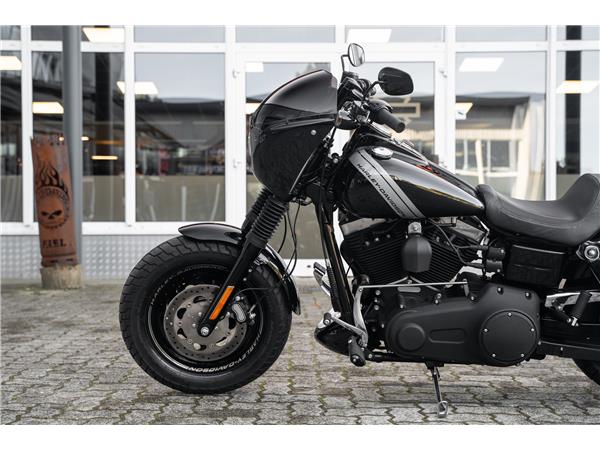 Harley-Davidson Kiel DYNA FAT BOB FXDF 103 CUI - Red Thunder Auspuff