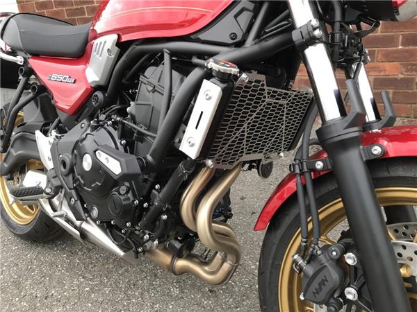 2024 Kawasaki Z650 RS