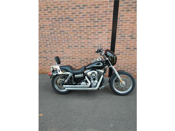 DYNA SUPER GLIDE 1584 CUSTOM