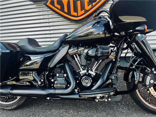 2022 HARLEY-DAVIDSON ROAD GLIDE