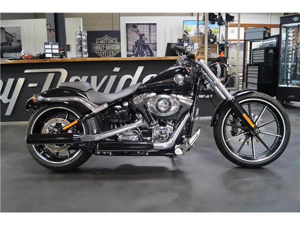 2015 Breakout 103 aus 1.Hand Twin-Cam FXSB Softail