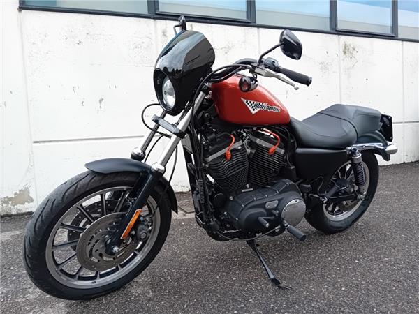 Harley-Davidson Sportster XL 883R 