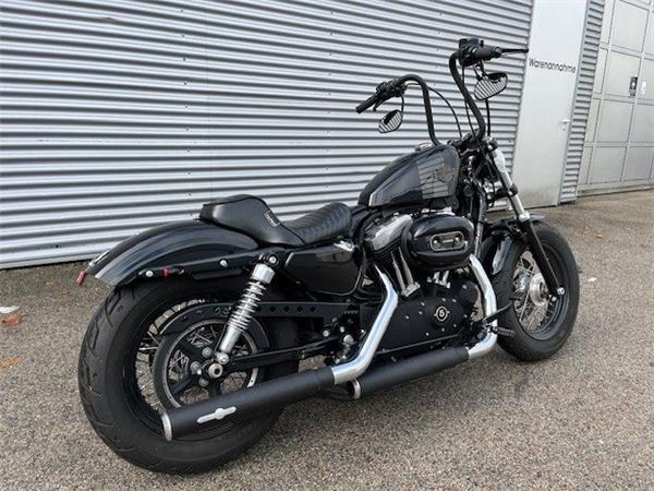 2014 Harley-Davidson Sportster XL 1200X Forty-Eight Cruiser