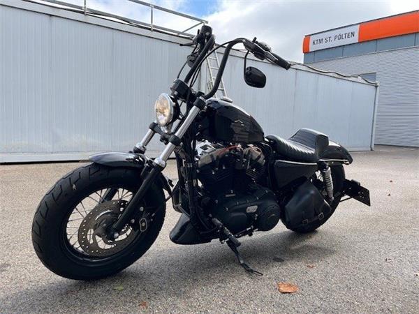 2014 Harley-Davidson Sportster XL 1200X Forty-Eight Cruiser