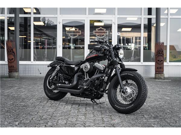 Harley-Davidson Kiel XL1200X Sportster Forty-Eight - Vance & Hines -