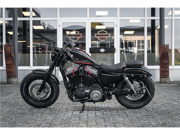 Harley-Davidson Kiel XL1200X Sportster Forty-Eight - Vance & Hines -