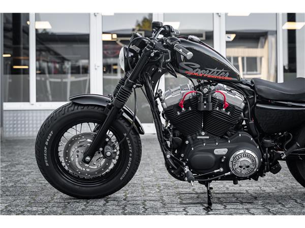 Harley-Davidson Kiel XL1200X Sportster Forty-Eight - Vance & Hines -