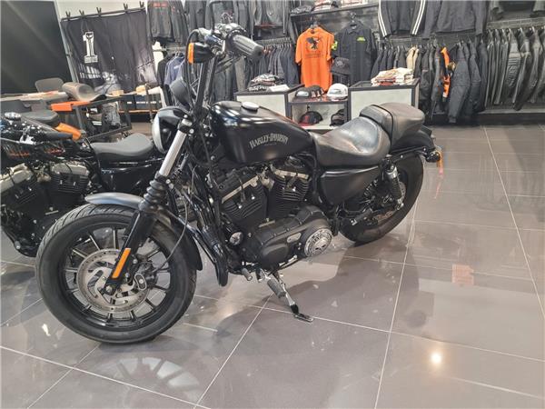 Harley Davidson IRON 883