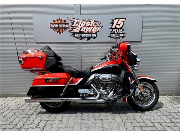 2013 Harley-Davidson CVO FLHTCUSE Ultra Classic Electra Glide