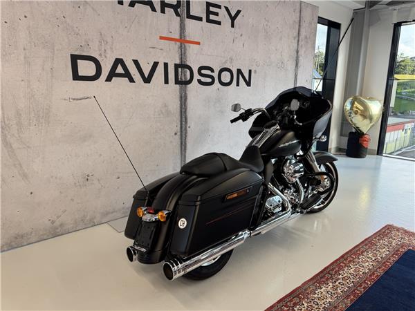 2015 HARLEY-DAVIDSON Touring FLTRXS 1690 Road Glide Special