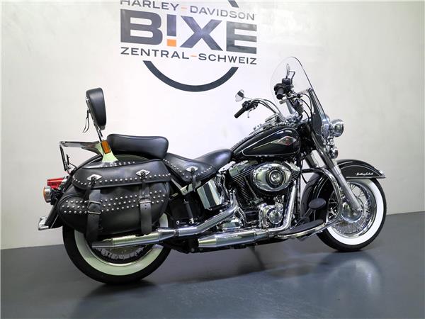 2014 HARLEY-DAVIDSON Softail FLSTC Softail Heritage Classic ABS