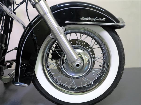2014 HARLEY-DAVIDSON Softail FLSTC Softail Heritage Classic ABS