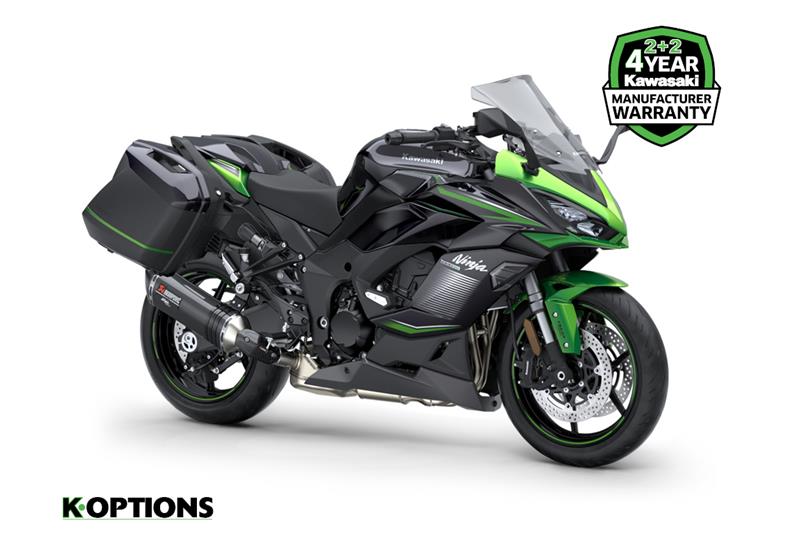 Emerald Blazed Green + Metallic Diablo Black + Metallic Graphite Grey