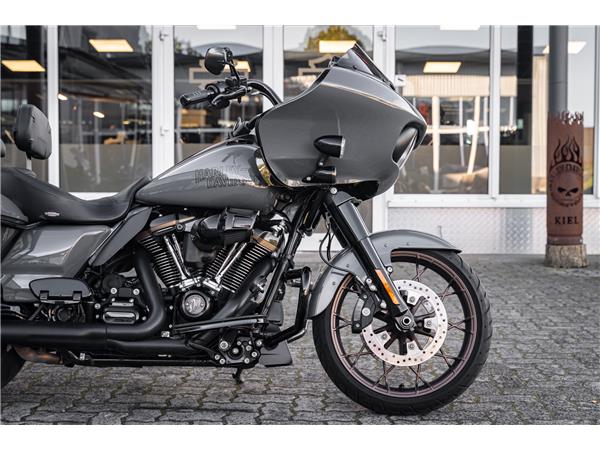 Harley-Davidson Kiel ROAD GLIDE ST 117 FLTRXST - 1.HAND JEKILL&HYDE-