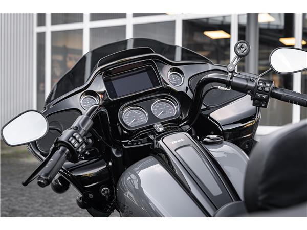 Harley-Davidson Kiel ROAD GLIDE ST 117 FLTRXST - 1.HAND JEKILL&HYDE-