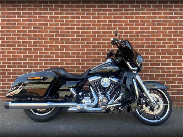 2015 Harley-Davidson Flhxs Street Glide SP 186