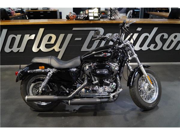 2015 Sportster 1200 Custom mit MILLER Auspuff mit Garantie XL1200C 35KW/48PS möglich