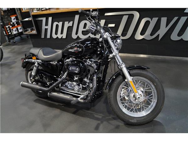 2015 Sportster 1200 Custom mit MILLER Auspuff mit Garantie XL1200C 35KW/48PS möglich