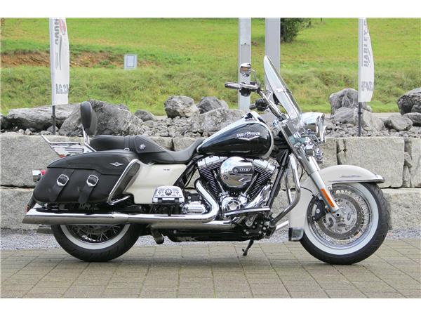 2014 HARLEY-DAVIDSON Touring FLHRC Road King Classic 103 ABS