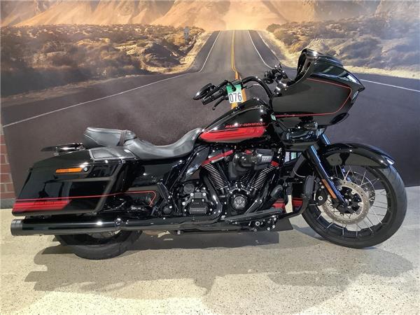 FLTRXSE CVO ROAD GLIDE Jekill & Hyde