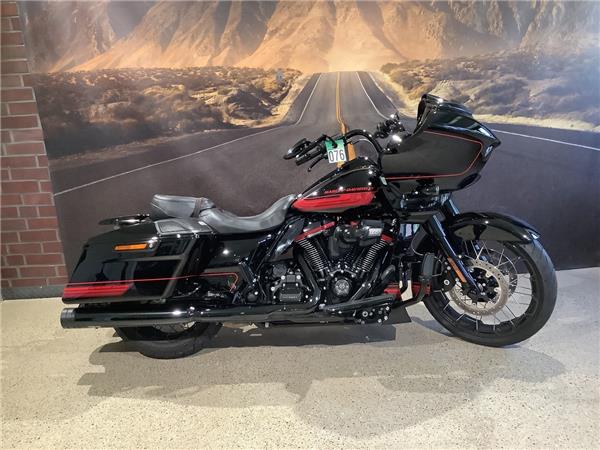 FLTRXSE CVO ROAD GLIDE Jekill & Hyde