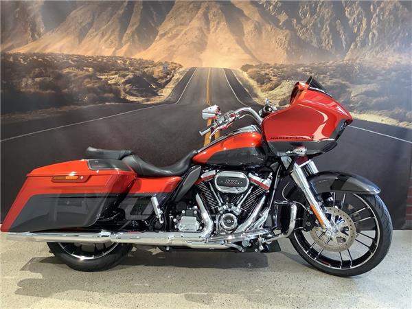 FLTRXSE CVO ROAD GLIDE J&H KLAPPENAUSPUFF