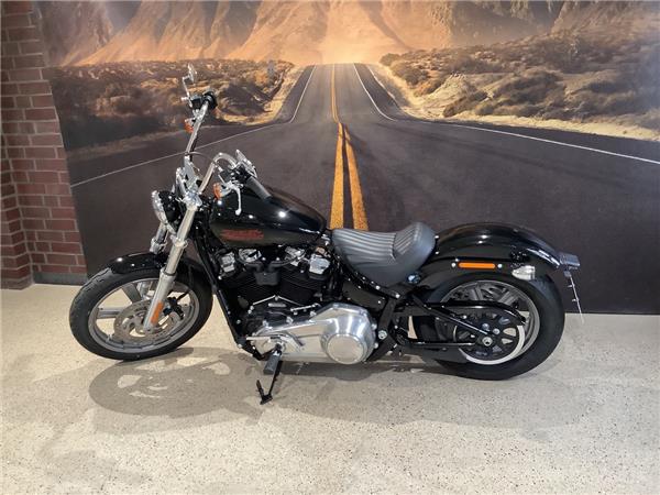 FXST Softail Standard 4 Jahre Garantie