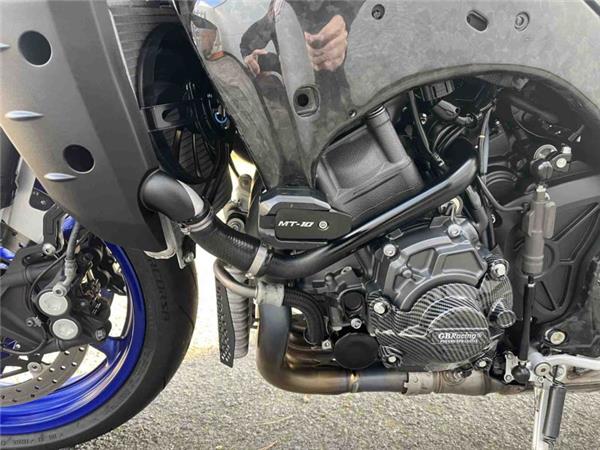 2023 Yamaha MT10 Blue