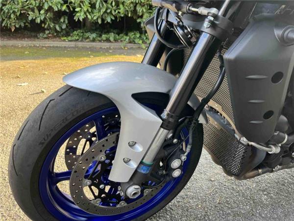 2023 Yamaha MT10 Blue