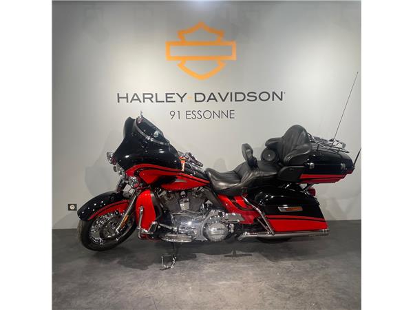 TOURING ELECTRA GLIDE 1800 ULTRA CVO