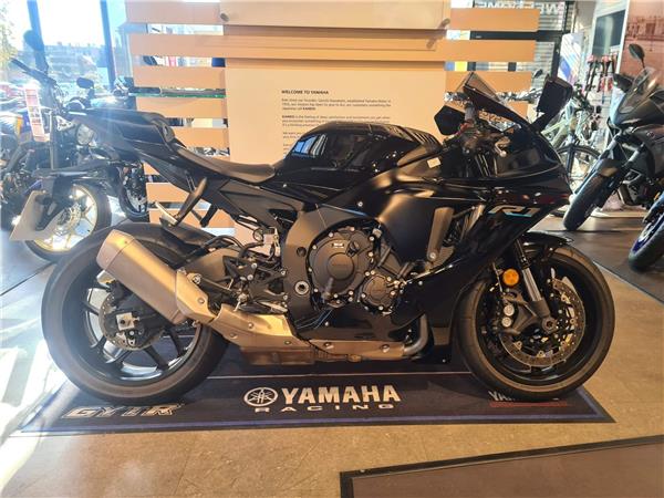 2024 Yamaha R1