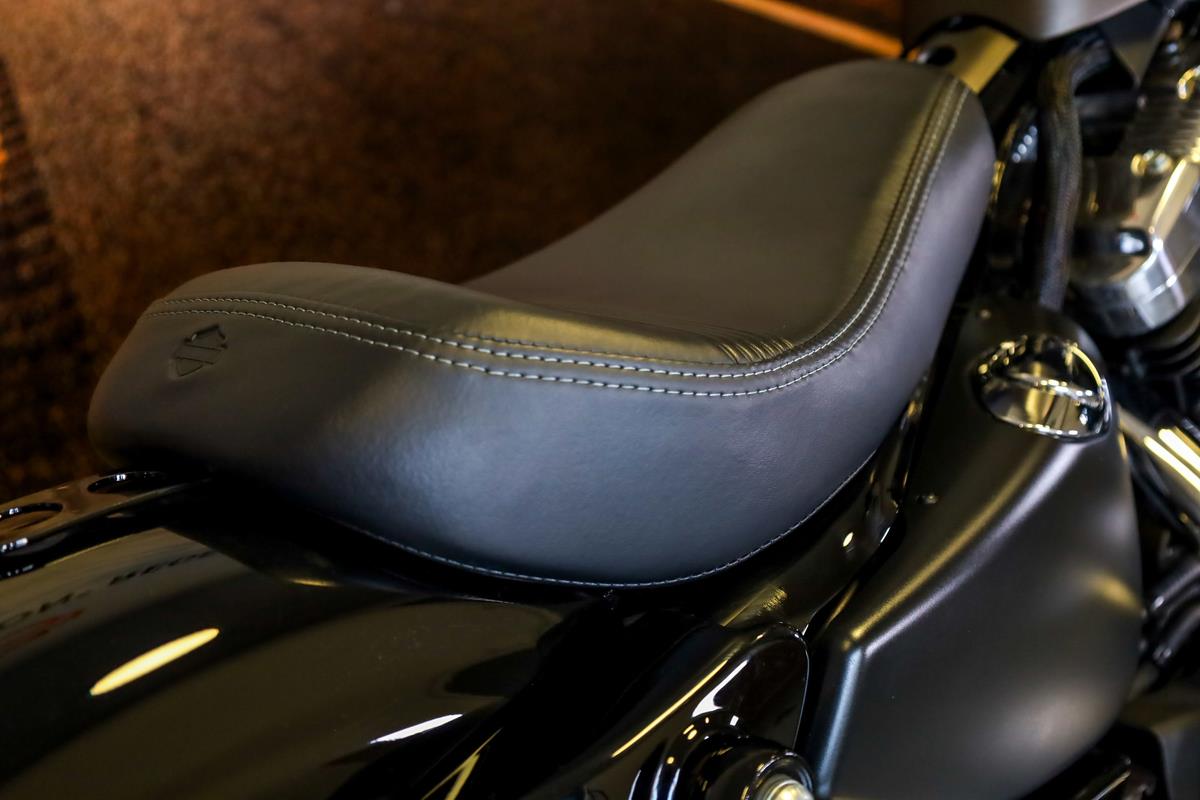 XL 1200 X Forty-Eight 