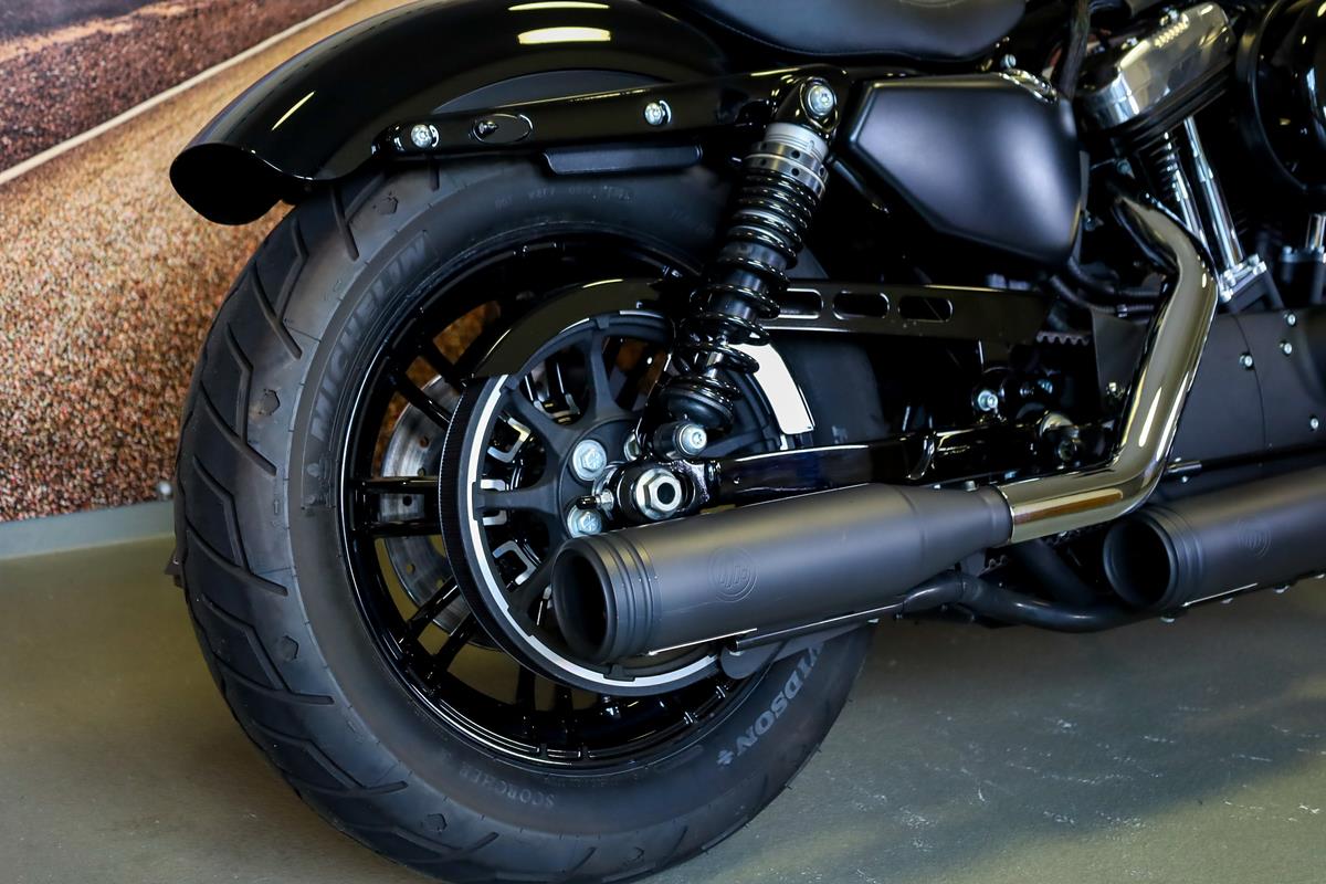 XL 1200 X Forty-Eight 