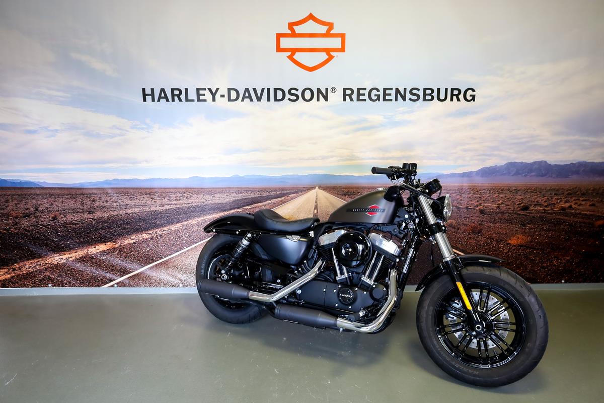 XL 1200 X Forty-Eight 