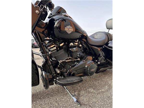 Harley-Davidson Touring FLHRXS - Road King Special