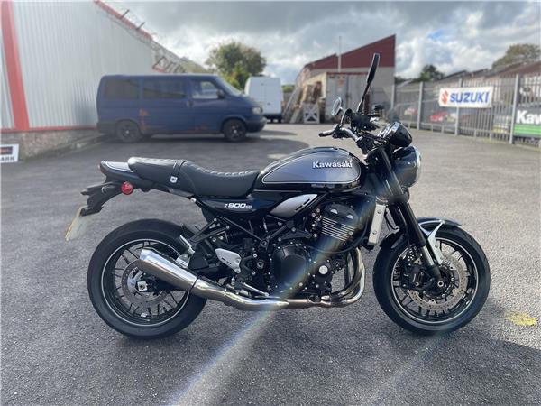 KAWASAKI Z900RS
