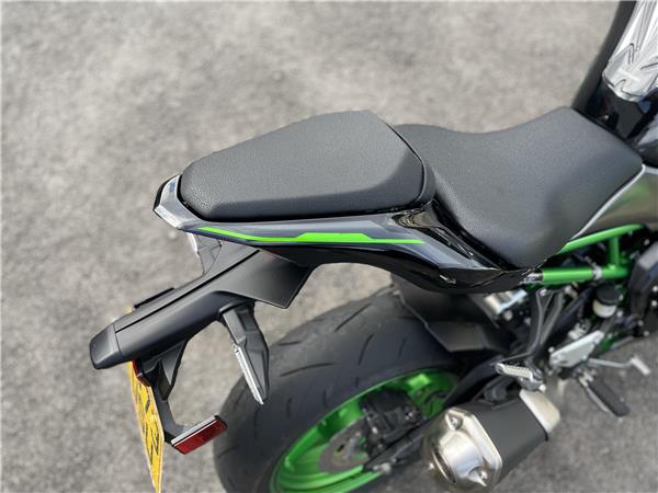 Z900
