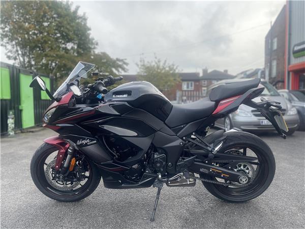 KAWASAKI NINJA 1000 SX
