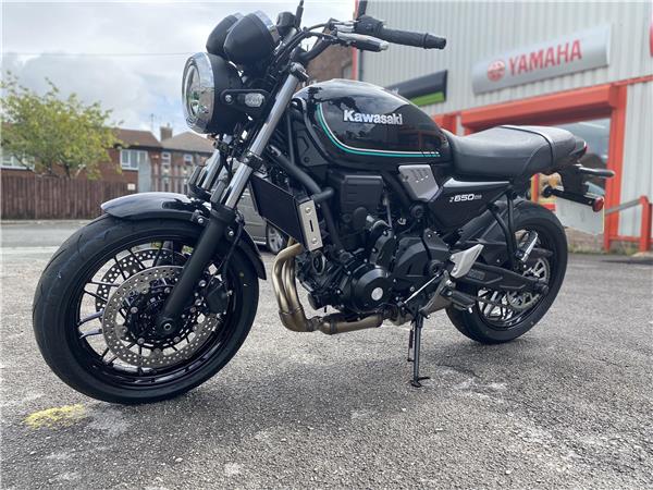 KAWASAKI Z650RS