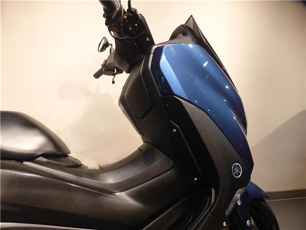 YAMAHA N-MAX 125