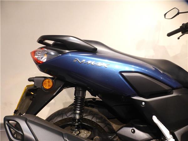 YAMAHA N-MAX 125