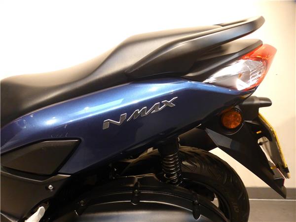 YAMAHA N-MAX 125