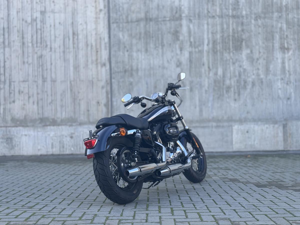 1200 Custom 
