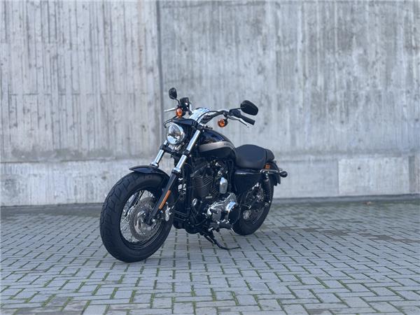 1200 Custom 