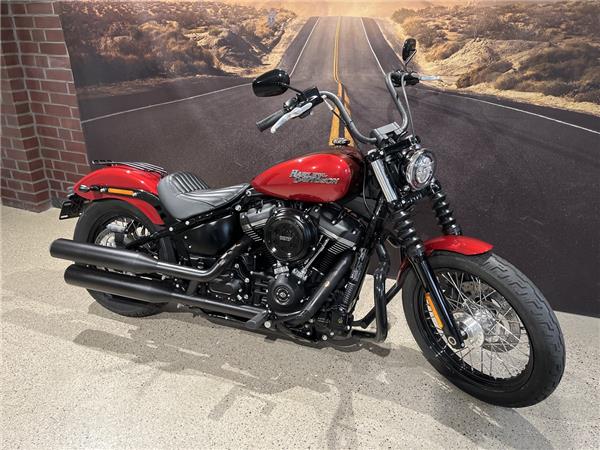 FXBB Softail Street Bob viel Zubehör