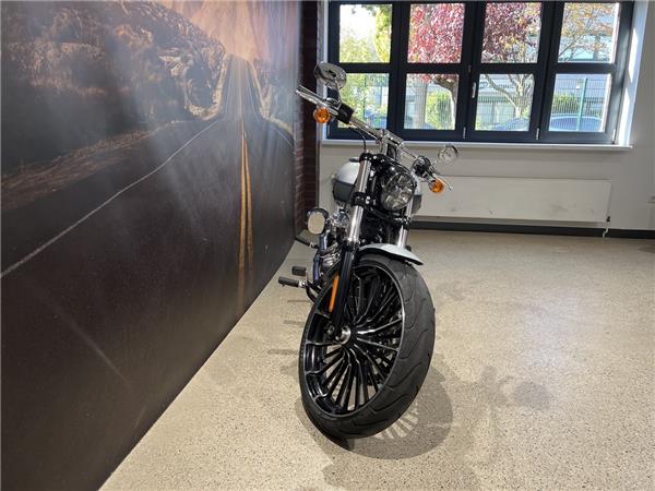 FXBR 117 Softail Breakout KESSTECH