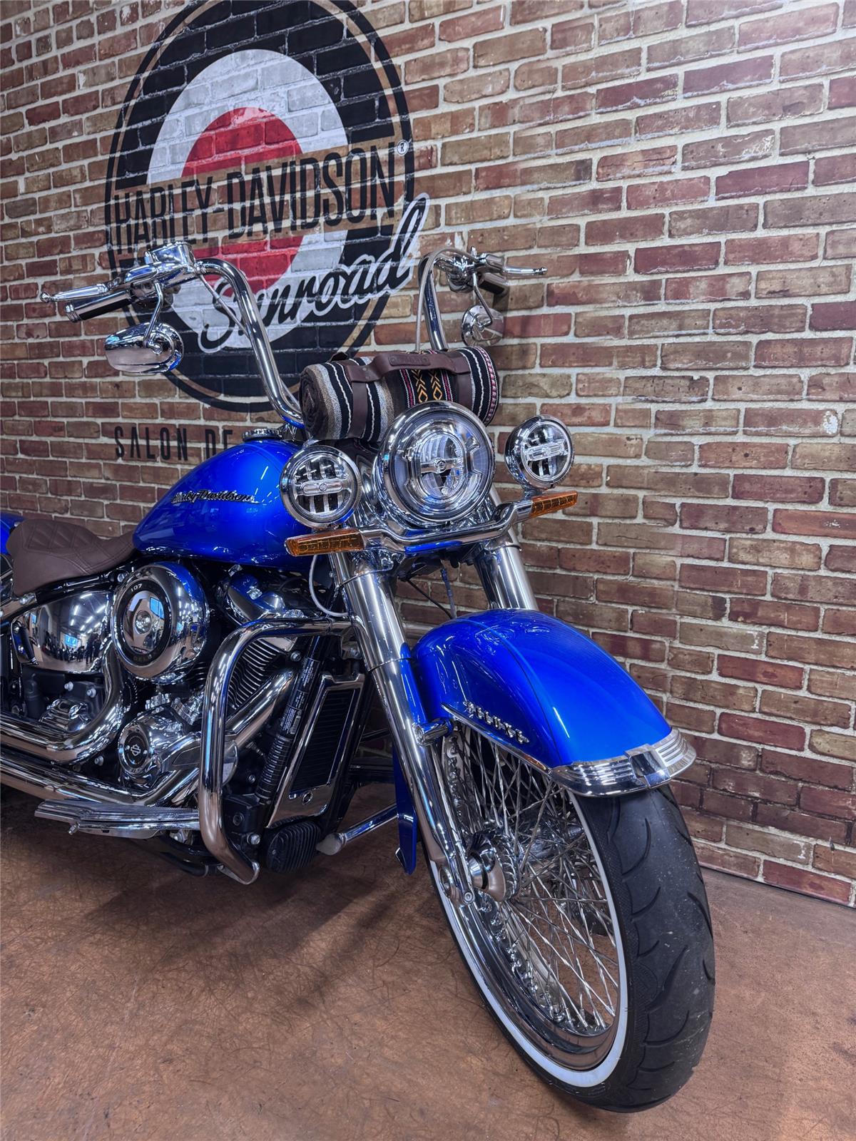 2018 HARLEY-DAVIDSON DELUXE
