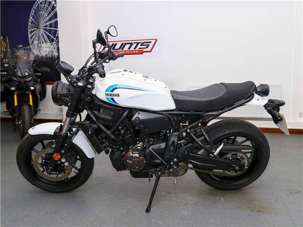 2023 Yamaha XSR700