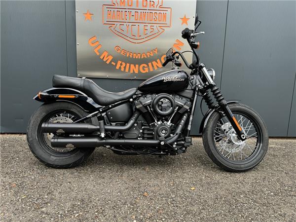 FXBB Street Bob mit Jekill & Hyde Auspuff