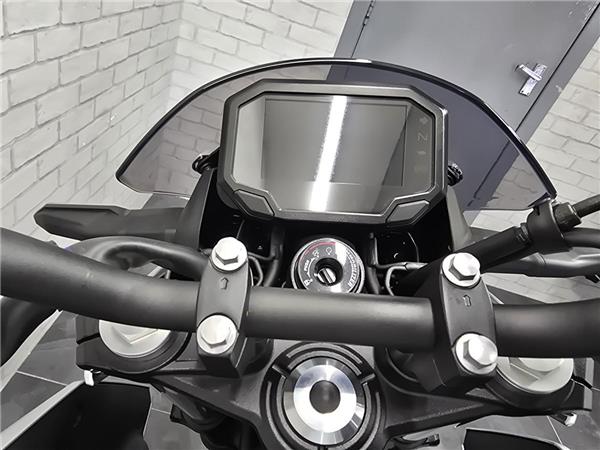 2024 Kawasaki Z 7 HYBRID